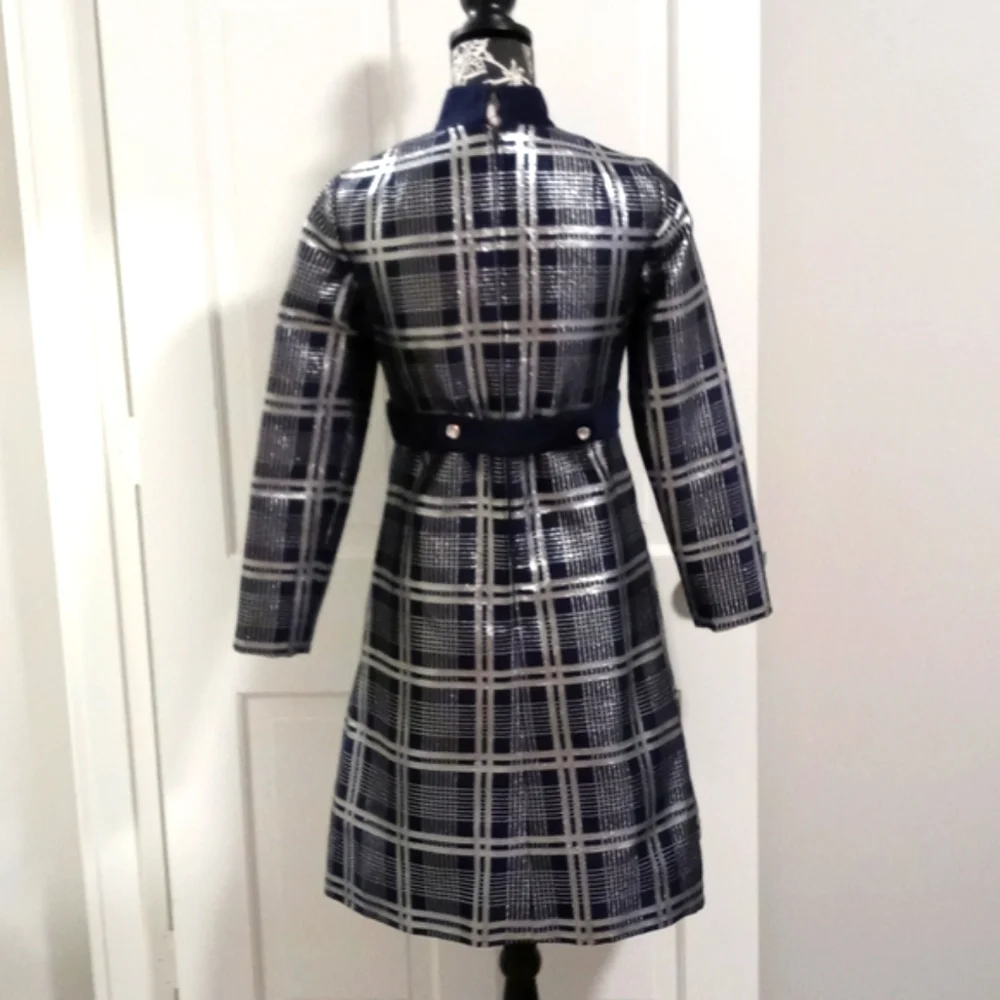 💙VTG 1960s Oscar de la Renta💙 - Navy Silk & Silver Metallic Plaid Mod Dress - Picture 2 of 16